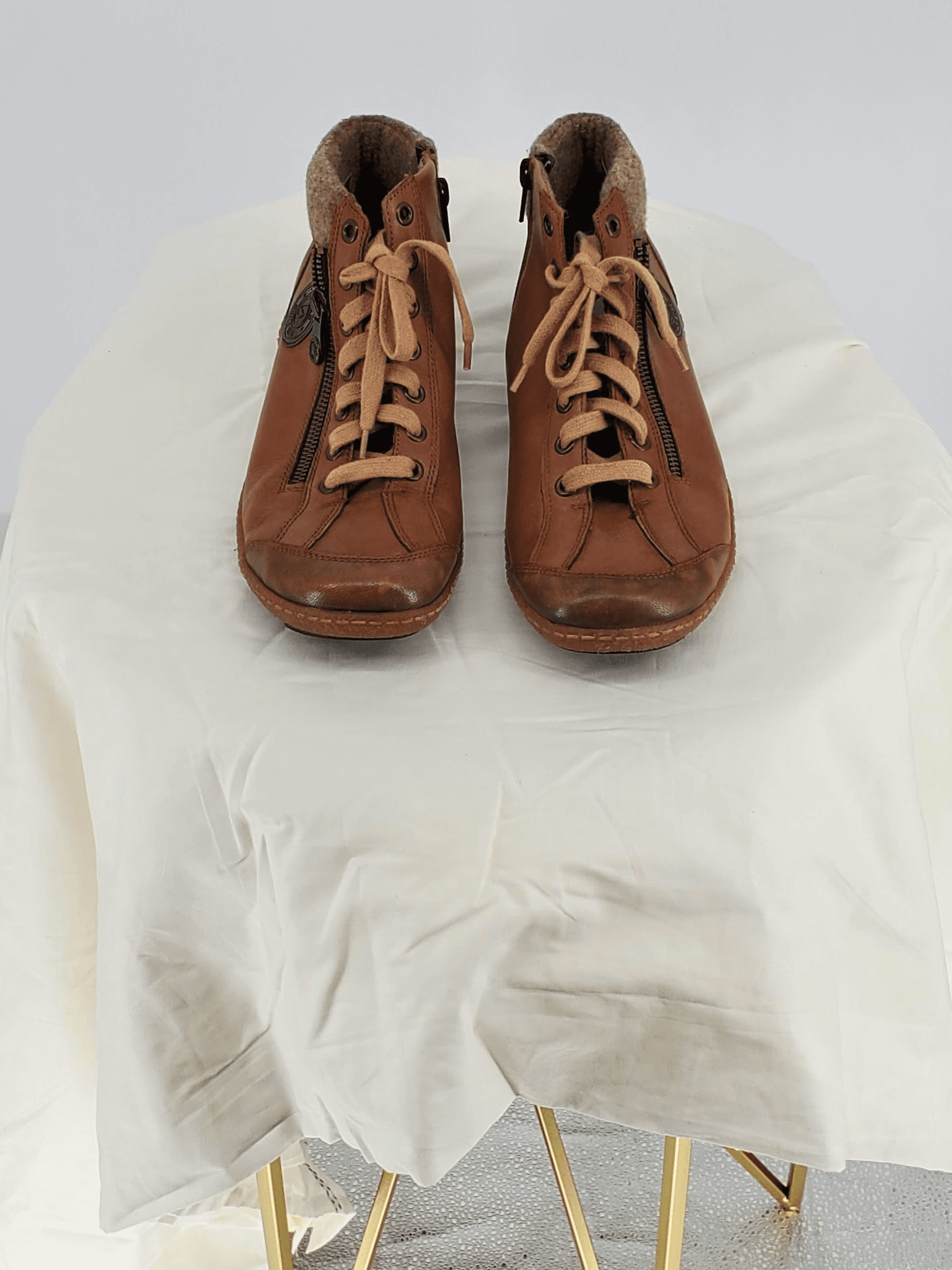 Remonte chestnut brown leather with wool interior , Remonte chestnut brown leather with wool interior — Remounte boots, excellent