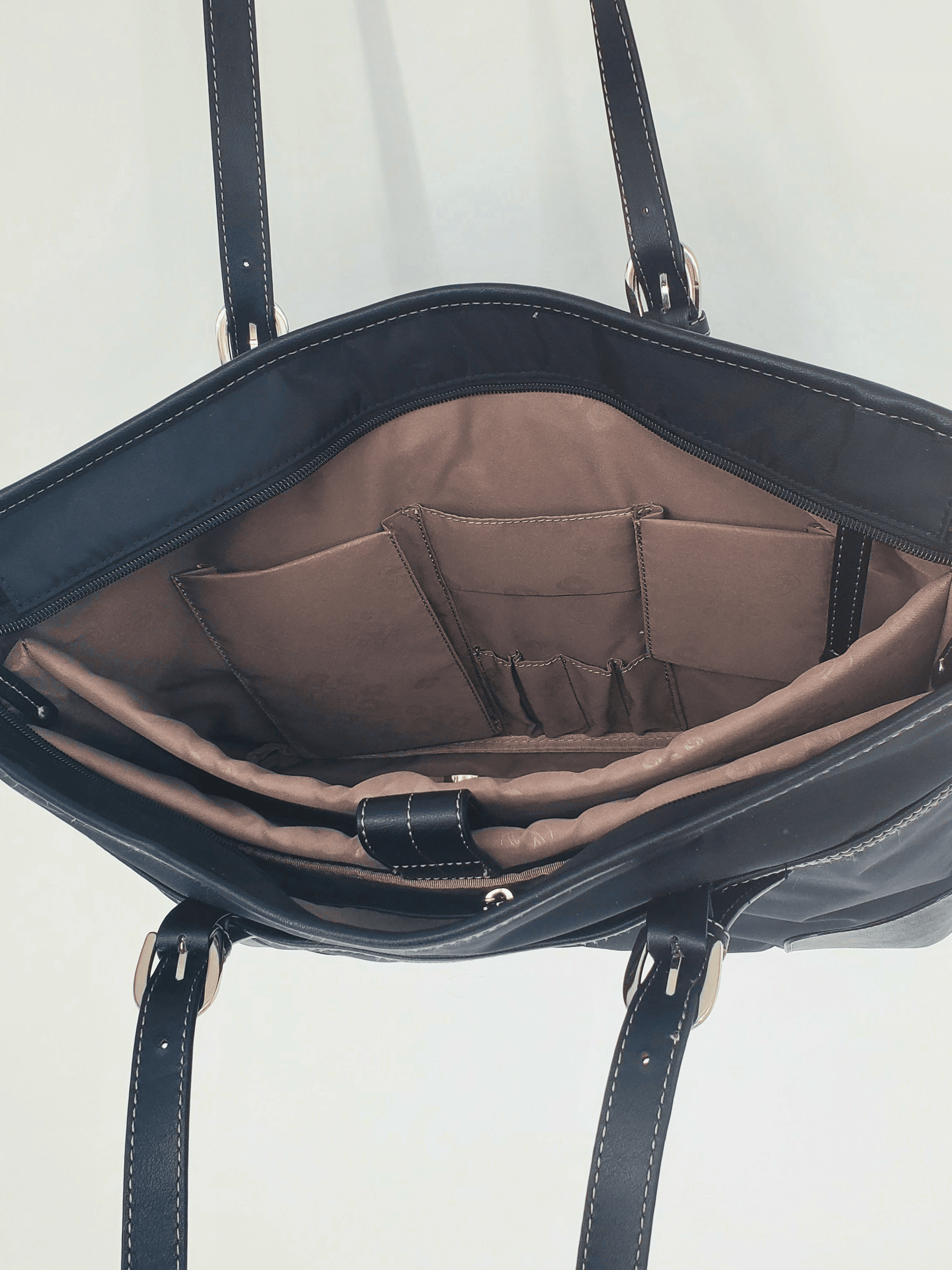 Samsonite, Frente. Condición: Mint.