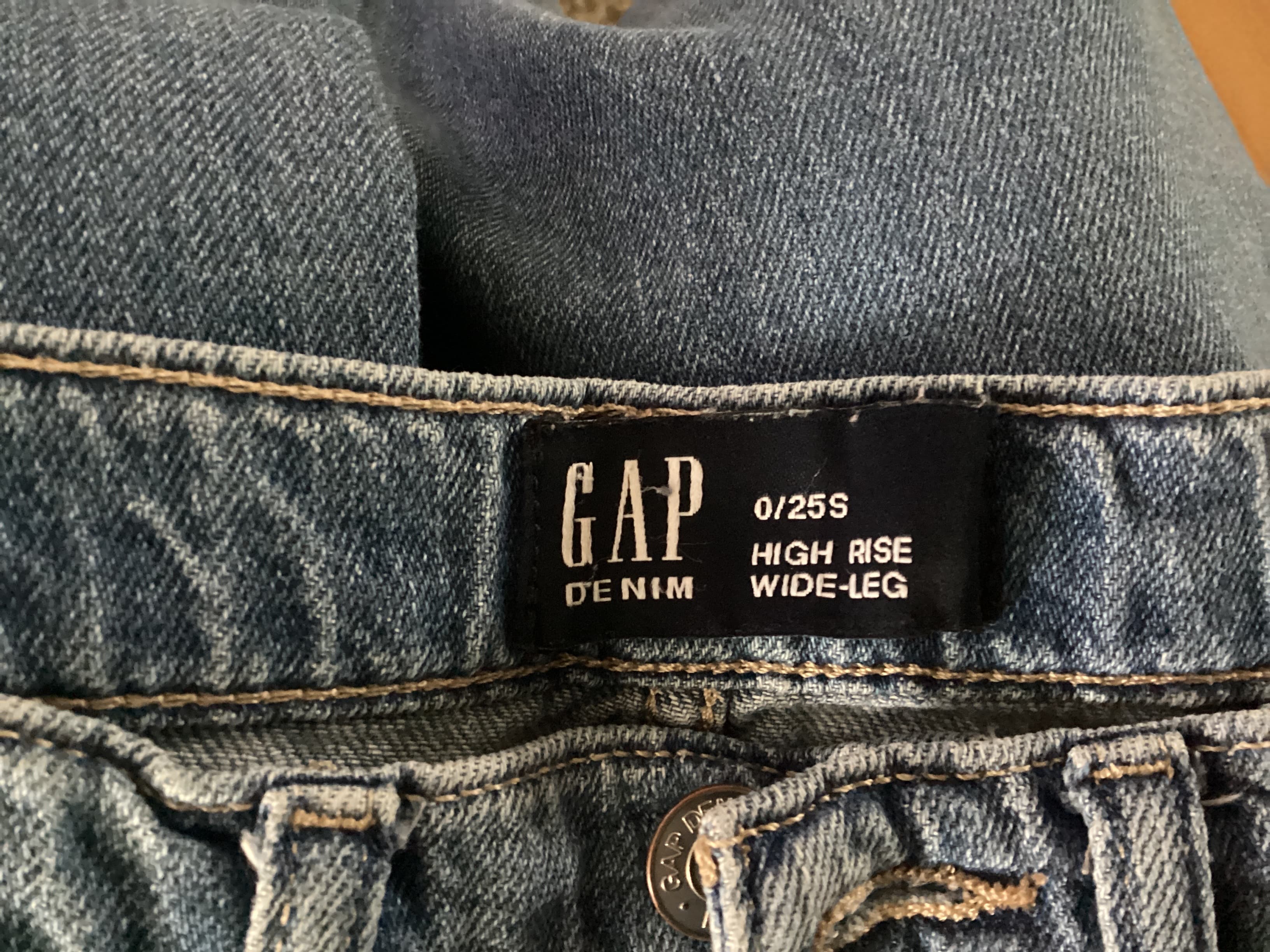 Gap , Frente. Condición: Excellent.