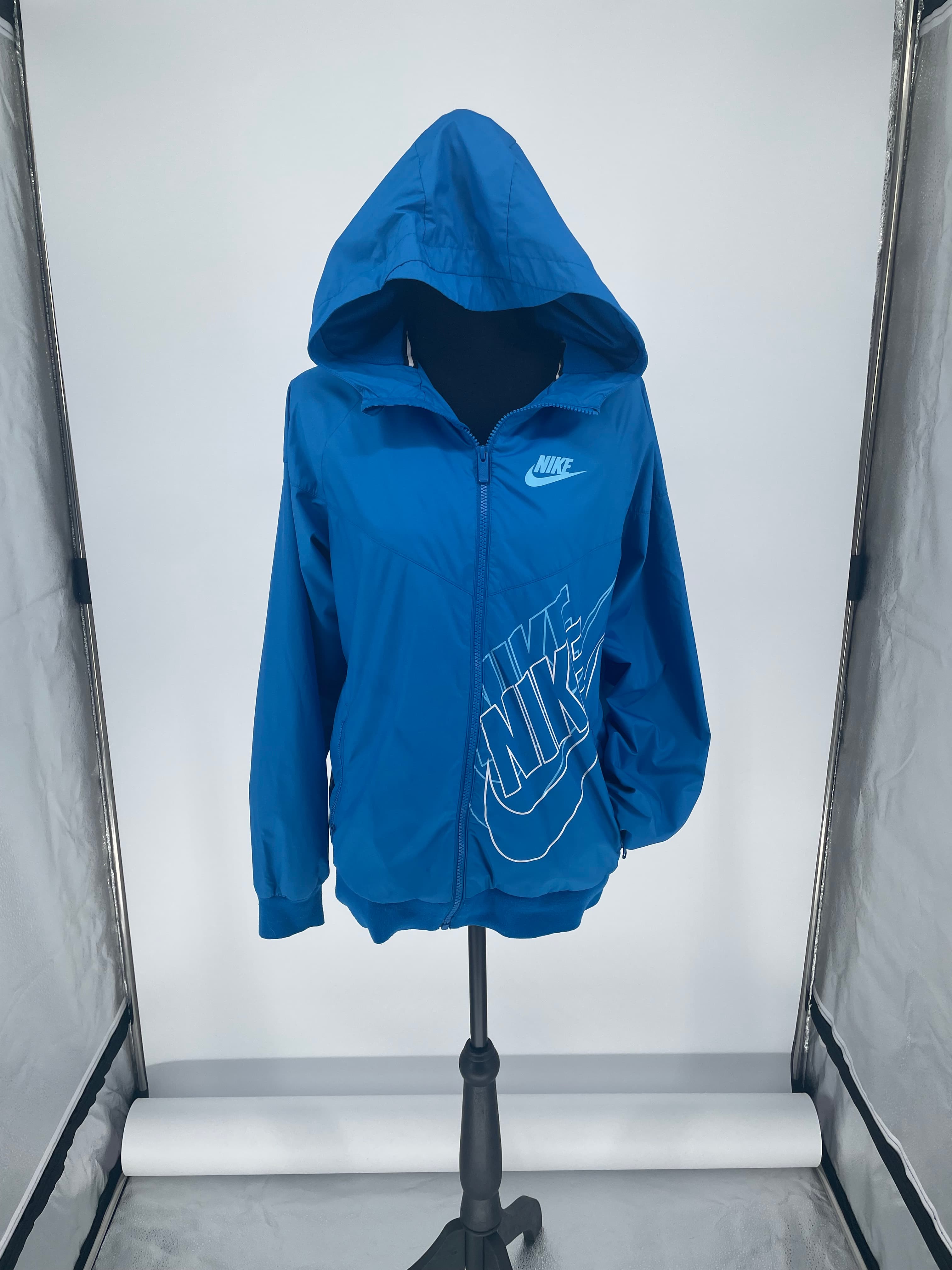 Nike, Frente. Condición: Mint.