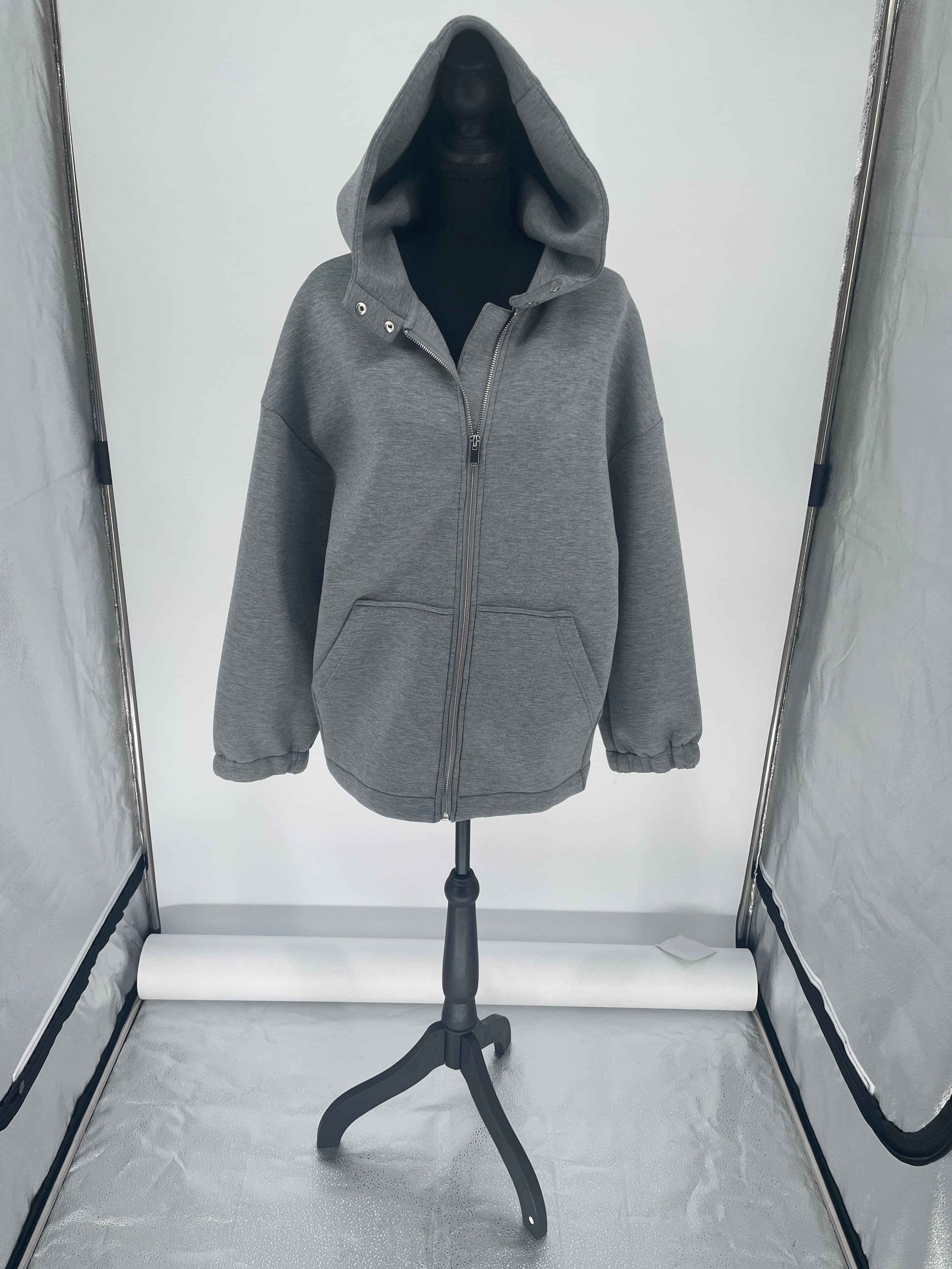 Zara Basic, Frente. Condición: Mint.