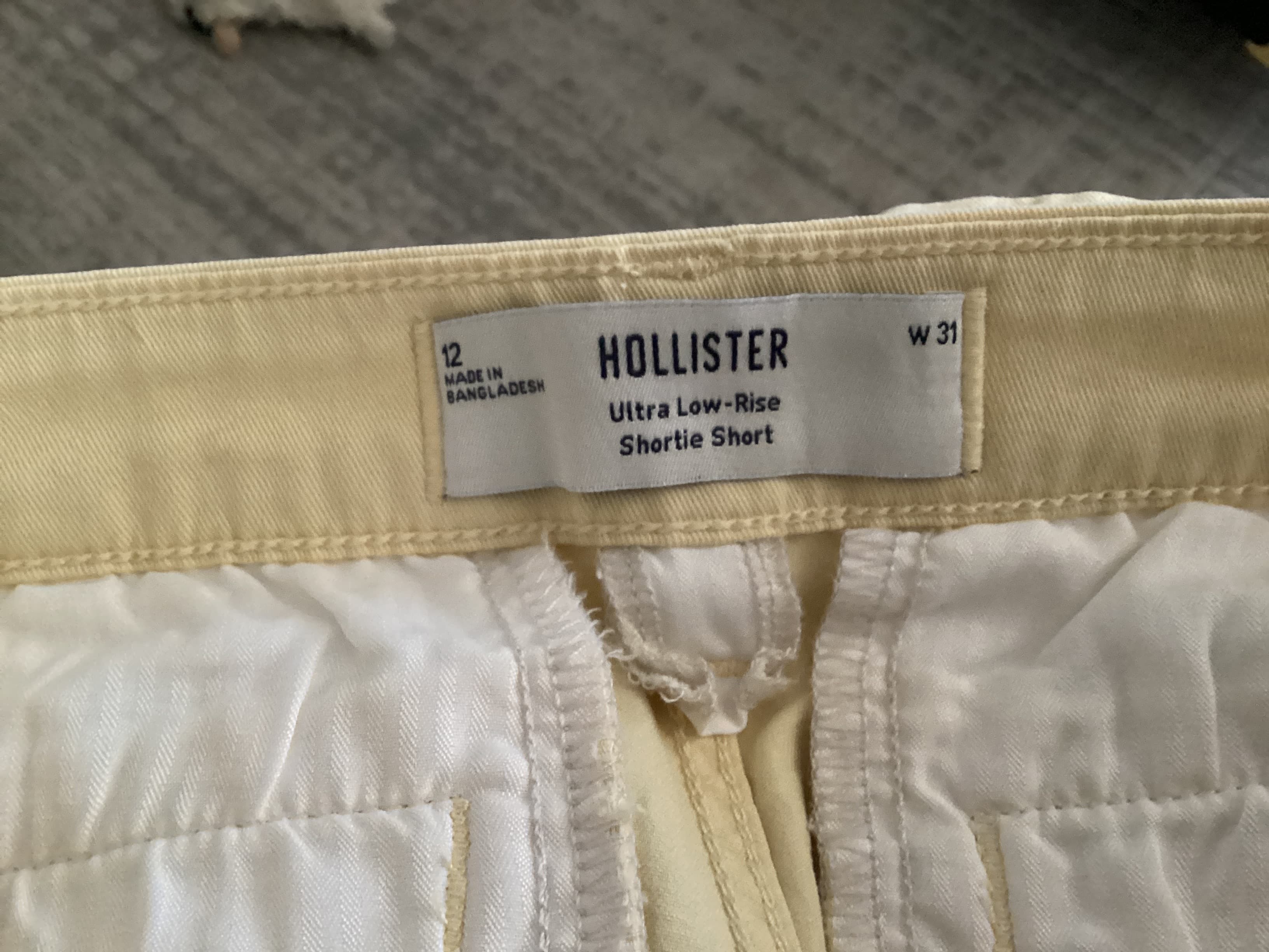 Hollister, Frente. Condición: Mint.